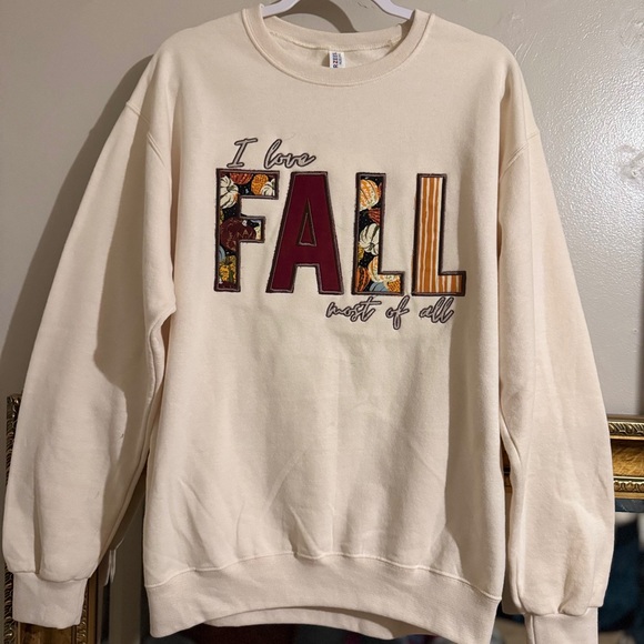 Jerzees Tops - Jerzees NWOT Cream 'I Love Fall Most of All' Sweatshirt
